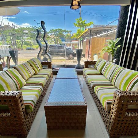 Sun Royal Hotel Kuta Lombok Buitenkant foto