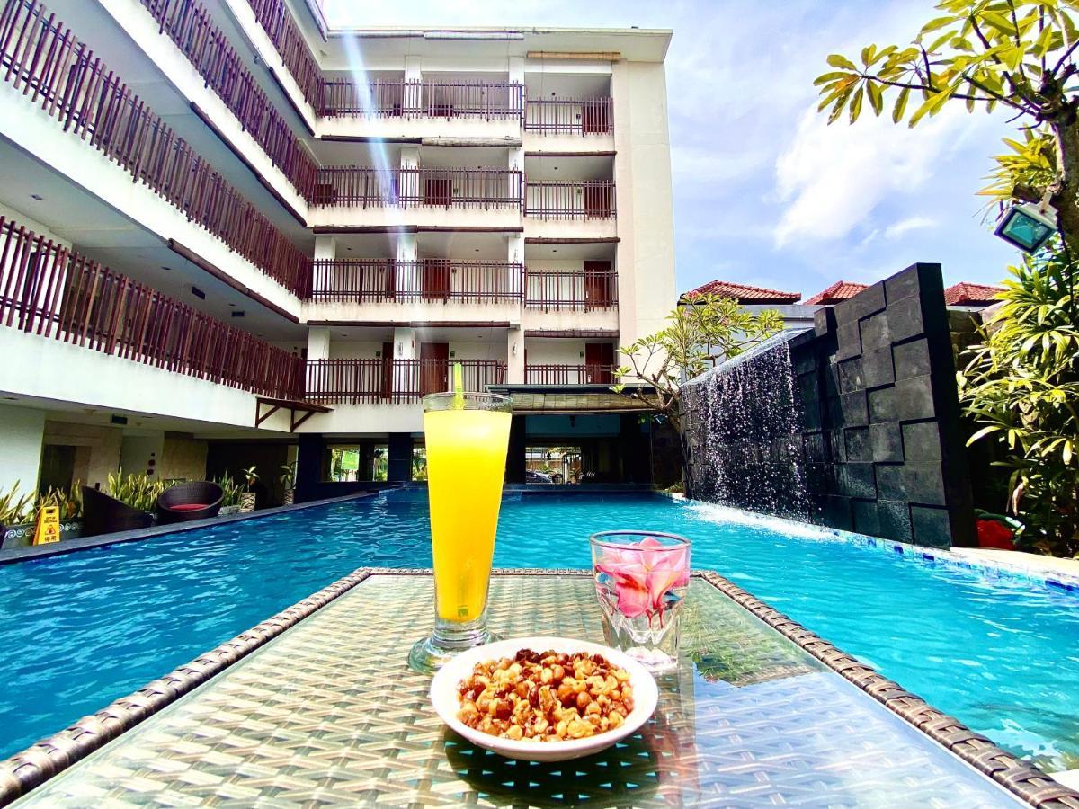 Sun Royal Hotel Kuta Lombok Buitenkant foto