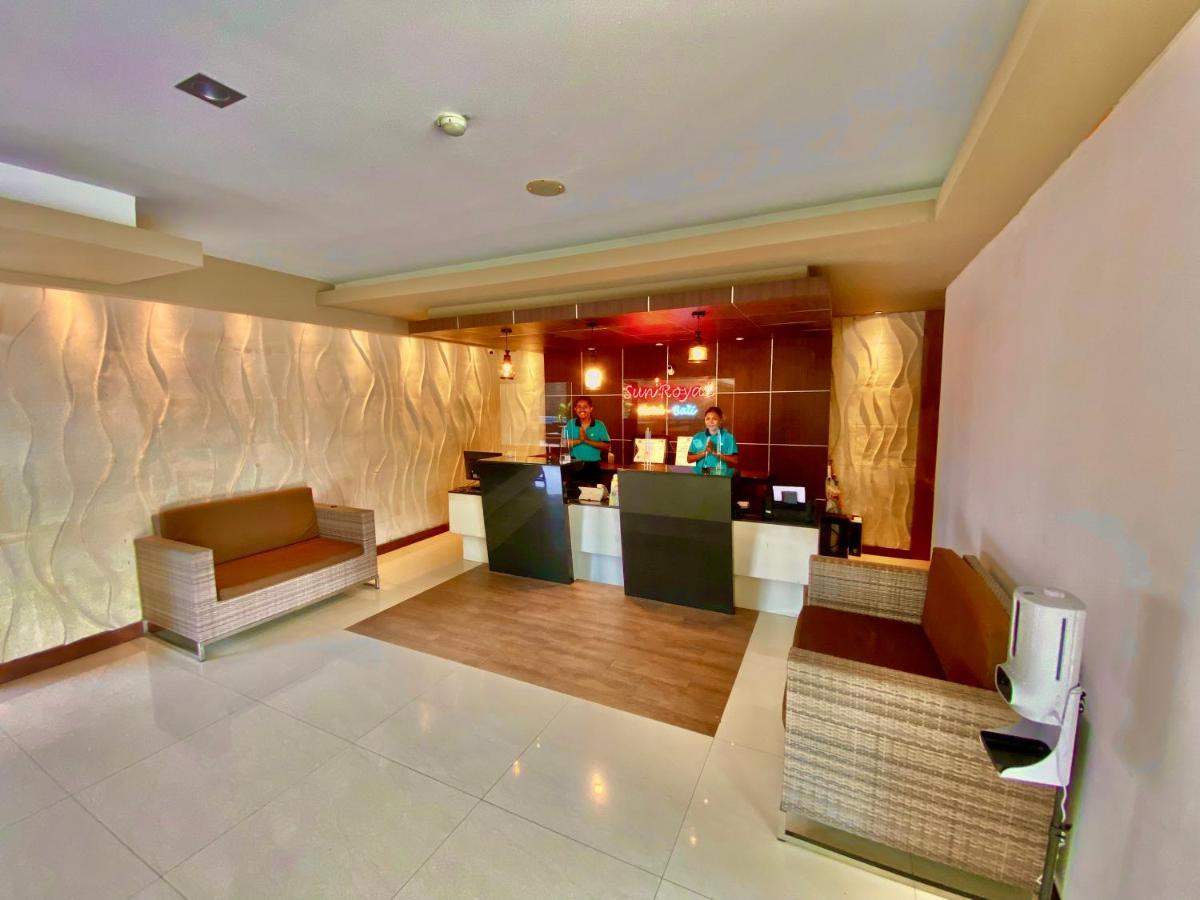Sun Royal Hotel Kuta Lombok Buitenkant foto