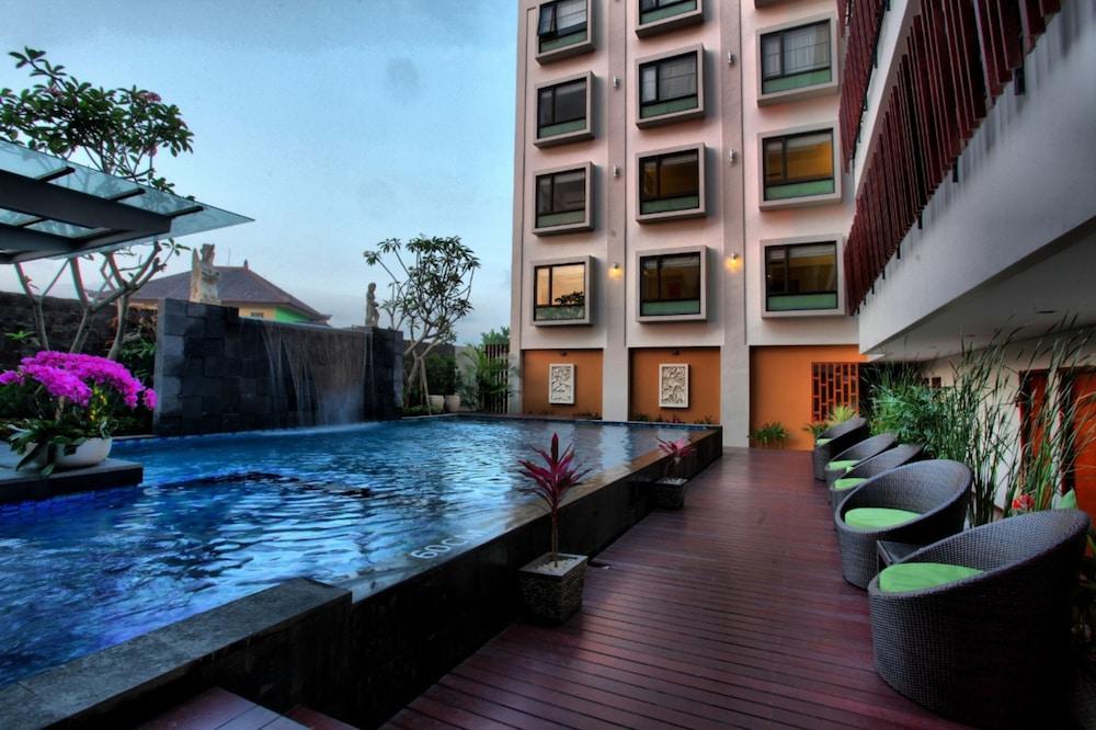 Sun Royal Hotel Kuta Lombok Buitenkant foto