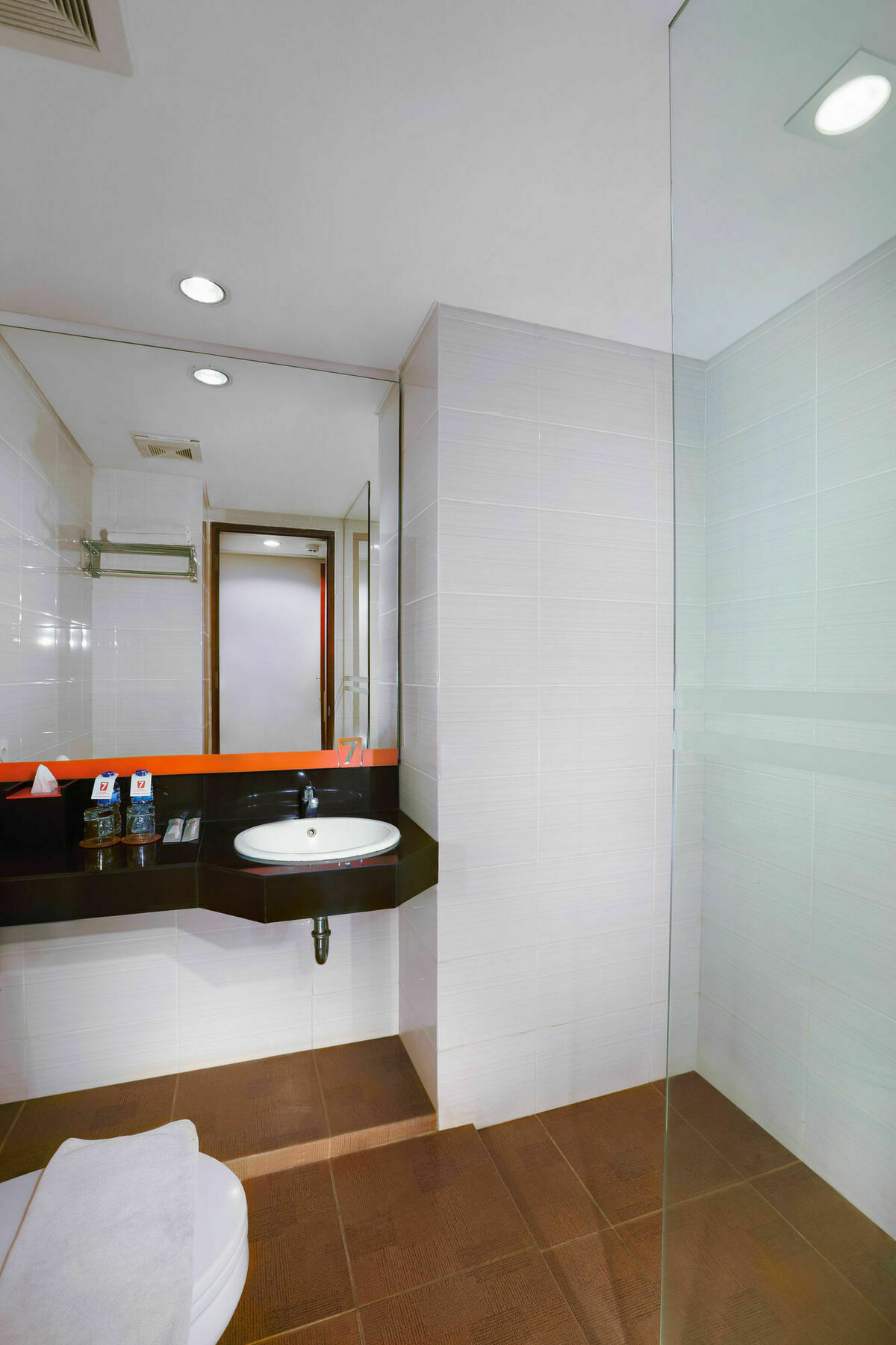 Sun Royal Hotel Kuta Lombok Buitenkant foto