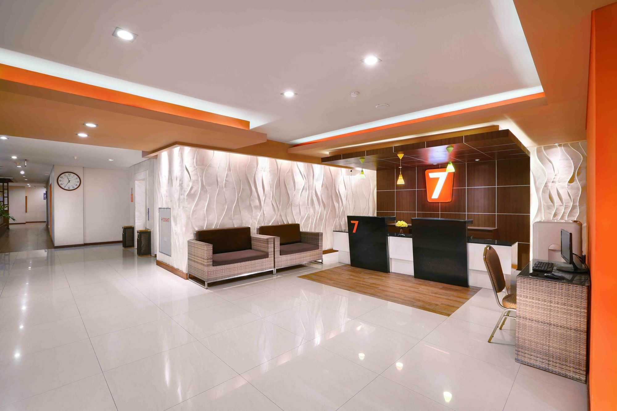 Sun Royal Hotel Kuta Lombok Buitenkant foto